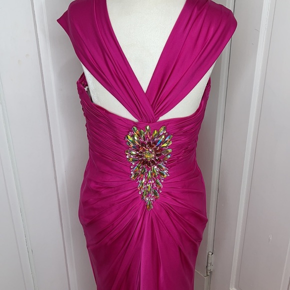 Night Moves•Prom Dress - Picture 8 of 14